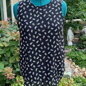 Lucky brand sleeveless top, L